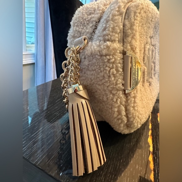 River Island ASOS London brand cross body terry bag with chain detail. NWOT - Picture 8 of 12